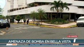 Bomberos y Policía Nacional inspeccionaron edificio tras amenaza de bomba Bomberos y Policía Nacional inspeccionaron edificio tras amenaza de bomba