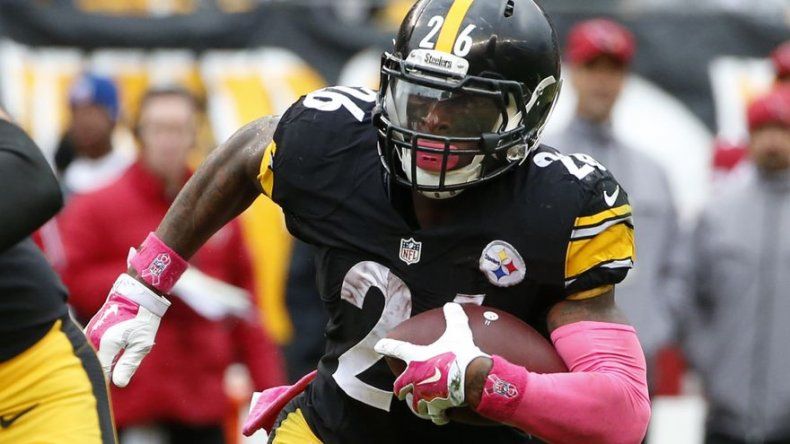 Steelers buscan recuperarse ante Chiefs con regreso de Bell