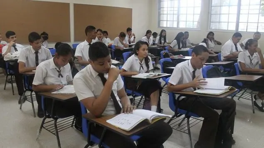 ¿Que ha podido provocar la cantidad de estudiantes reprobados en este año? 
