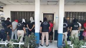 Desarticulan pandilla en Santa Ana y captura a 9 de sus integrantes Desarticulan pandilla en Santa Ana y captura a 9 de sus integrantes