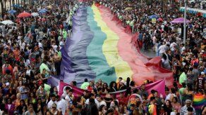Río celebra su Orgullo Gay y denuncia el intento de censura de su alcalde