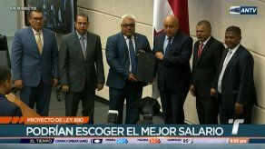 Aprueban proyecto de Ley que permite a los alcaldes y representantes escoger el mejor salario