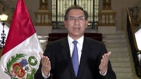 Presidente peruano amenaza disolver el Congreso si frena reforma