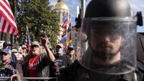 El equipo Trump solicita un recuento de los votos en Georgia