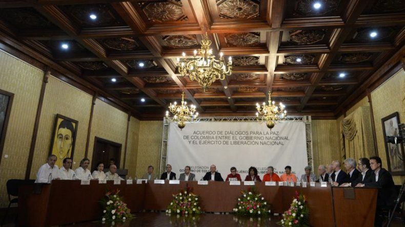 Gobierno colombiano y ELN iniciarán negociaciones de paz el 27 de octubre