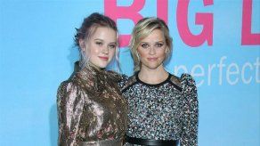 Reese Witherspoon teme que su hija sufra al abandonar el nido familiar