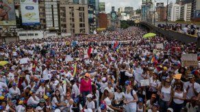 Mujeres protestaron contra la represión en Venezuela