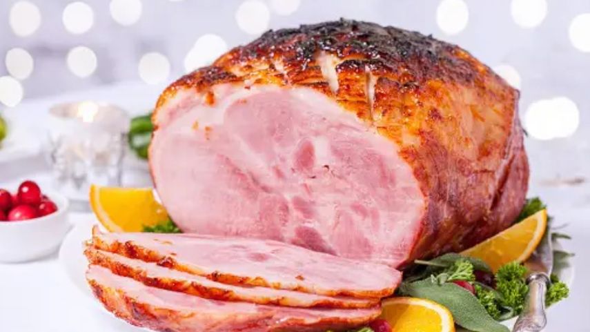 Caja Navideña con jamón picnic.