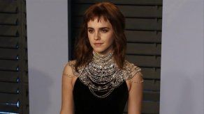 Emma Watson se ríe de su inoportuno tatuaje con falta ortográfica en los Óscar