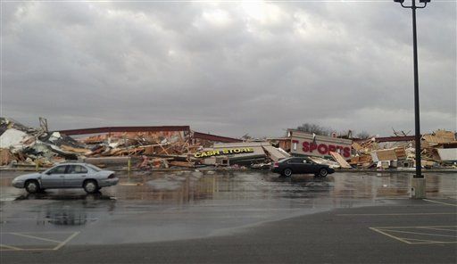 Tormentas dejan al menos 13 muertos en región central de EEUU