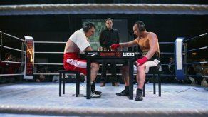 Cerebro y fuerza requisitos para mezcla de boxeo y ajedrez
