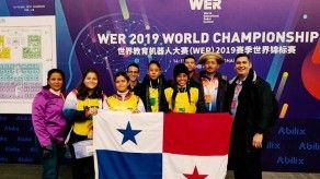 Jóvenes panameños viajan a España para estudiar ingenierías en informática y sistemas