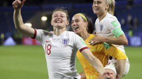 Inglaterra golea a Noruega y avanza a semis del Mundial