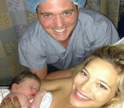 Michael Bublé y Luisana Lopilato comparten primera foto de su hijo Noah