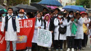 Huelga de médicos bolivianos pide mejor investigación en caso de bebé abusado