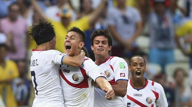 Costa Rica da una gran sorpresa y gana 3-1 a Uruguay en el Mundial
