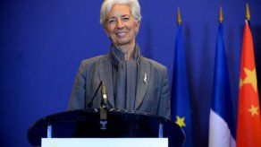 Reinician negociaciones entre Grecia y acreedores en medio de tensión con FMI