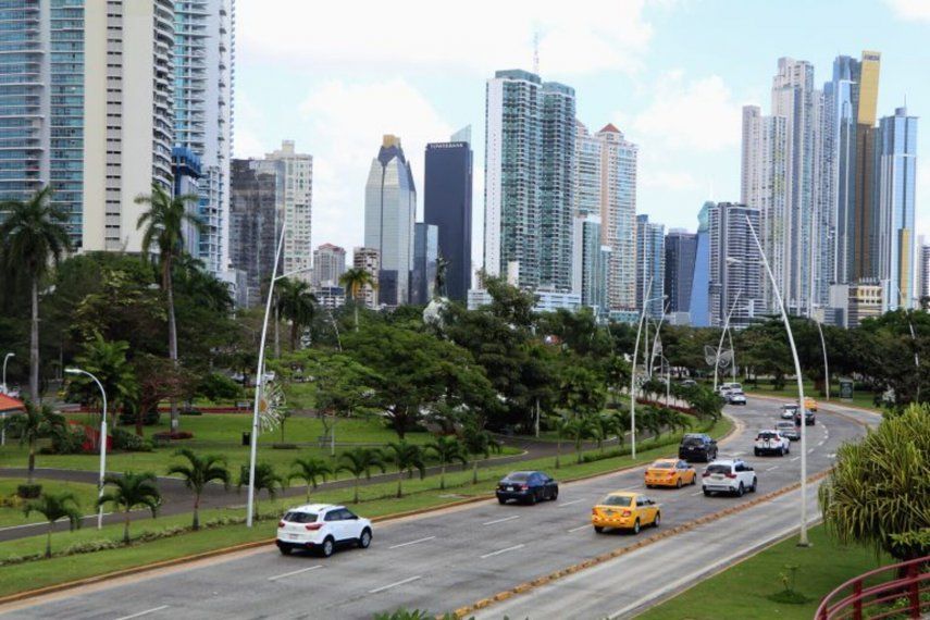 Informe detalla ingresos corrientes con documentos fiscales en Panamá