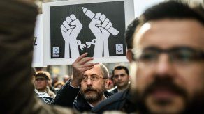 Fiscalía uruguaya considera inconstitucional 8 artículos de ley de medios