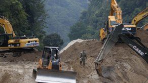 Socorristas descartan encontrar sobrevivientes de deslave