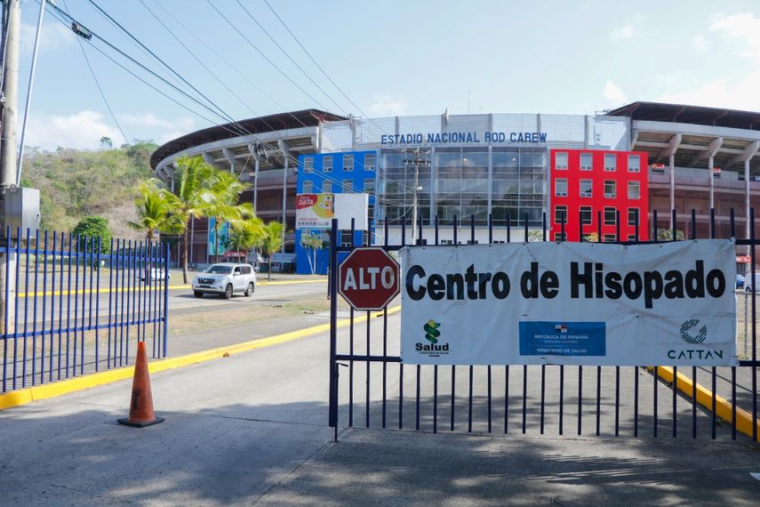Centro de hisopados ubicado en el Estadio Rod Carew.
