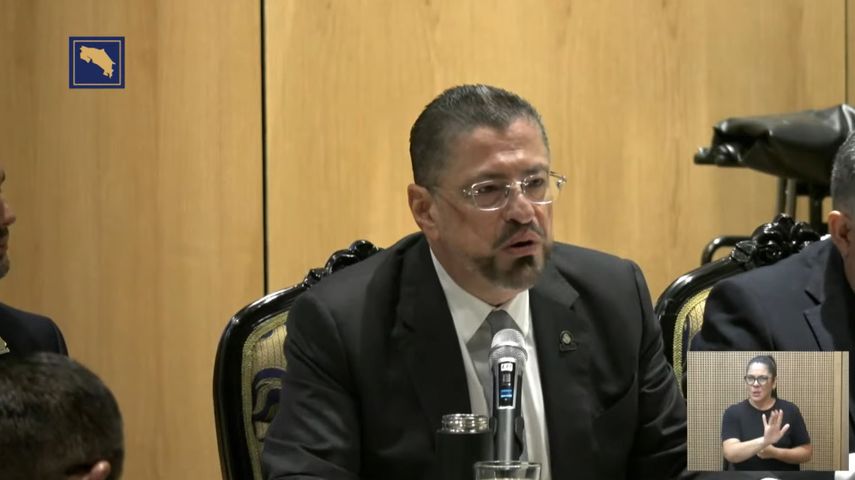 Presidente de Costa Rica denuncia golpe de Estado judicial