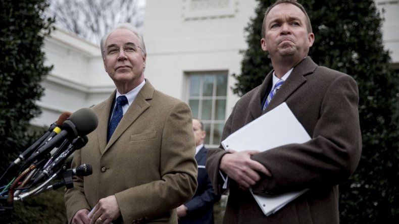 Analistas: 14 millones de estadounidenses perderán seguro sin Obamacare