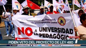 Docentes y administrativos de la UP protestan contra creación de la Universidad Pedagógica