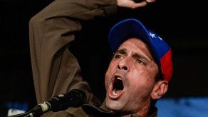 Capriles dice que el Gobierno hace negocio multimillonario con el hambre