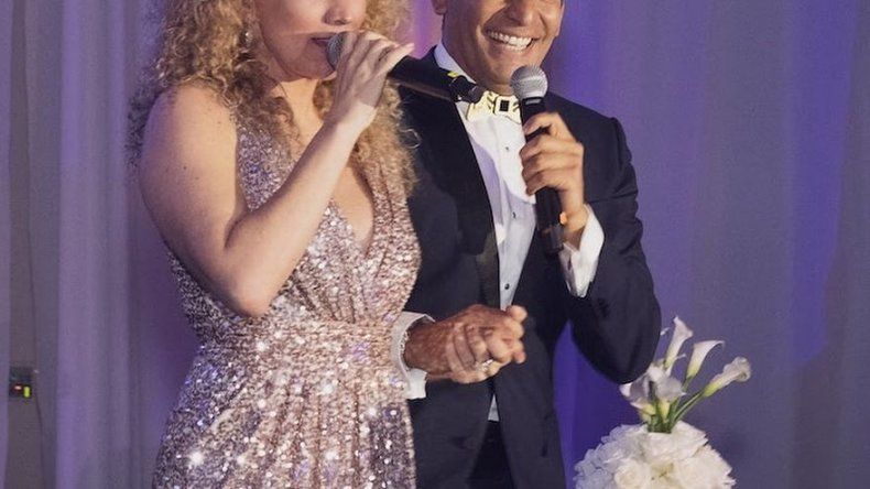 La cantautora panameña, Erika Ender recibió el Premio a la Filantropía de la Fundación Ismael Cala