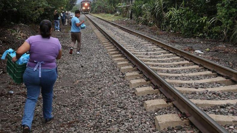 Operativos en frontera sur de México no desalientan cruce de migrantes