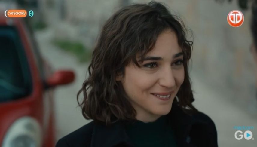 MUJERES | Derya le dice a Kartal que está embarazada