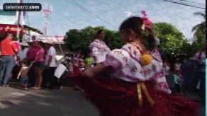 Éxito total 4to Desfile de las Mil Polleras en Las Tablas