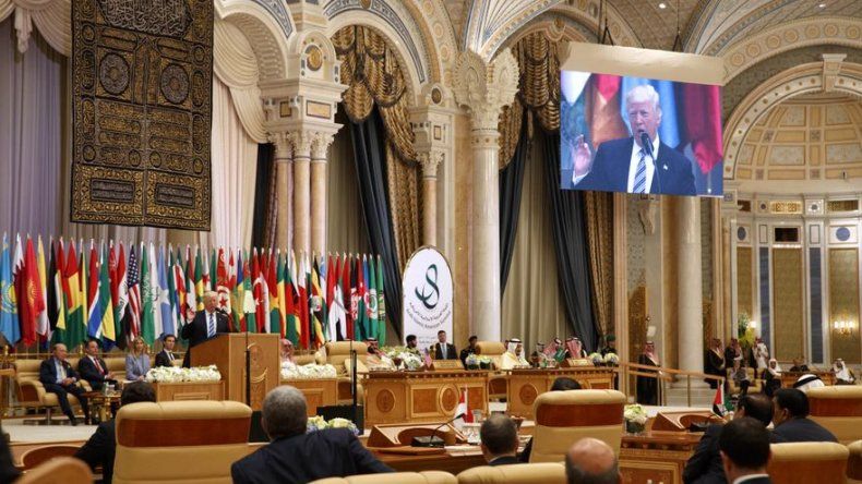 Trump: Lucha contra terrorismo es “entre el bien y el mal