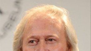 El Bee Gee Barry Gibb admite que es duro tocar sin sus hermanos