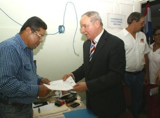Robinson, Ávila, Arce y otros buscan reelección como diputados del PRD