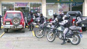 Cuatro detenidos y 19 paquetes de droga decomisados en la 24 de Diciembre
