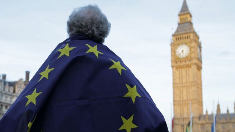 EEUU urge a UE y Reino Unido a dialogar rápidamente sobre el Brexit