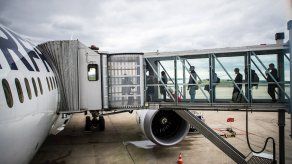 Pasajeros provenientes de esos países deberán hacer una cuarentena obligatoria de 10 días para entrar a Francia.