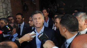 Breve cumbre Macri-Fernández para acordar transición