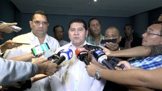 Rubén De León anuncia intención de reelegirse como presidente de AN