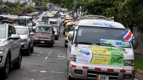 Costa Rica adopta una ley de transporte eléctrico para frenar sus emisiones