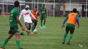 Jorge Dely Valdés elige a sus 18 jugadores para torneo Sub-19 de la UNCAF