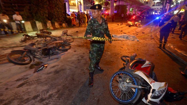 EEUU dice que es pronto para saber si explosión en Bangkok fue un atentado