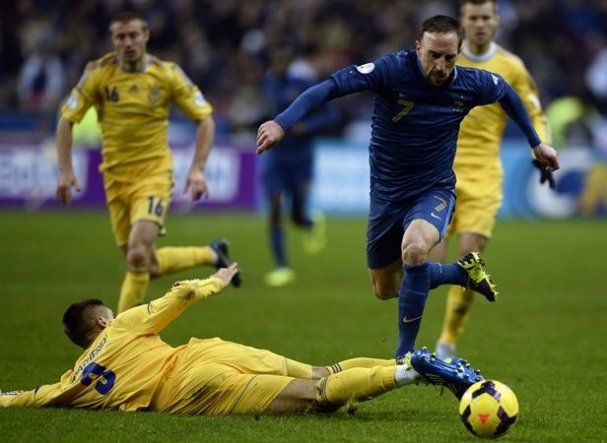 Ribery jugó duelo crucial ante Ucrania con una costilla rota
