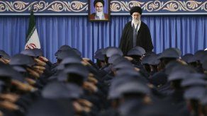 Irán celebra el aniversario de la Revolución tras protestas