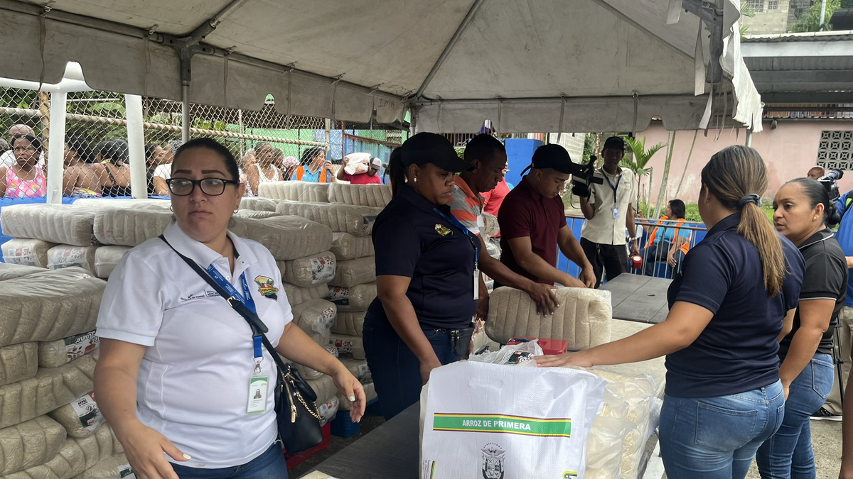 Agroferias con alimentos a bajo costo en Panamá. Agroferias con alimentos a bajo costo en Panamá.