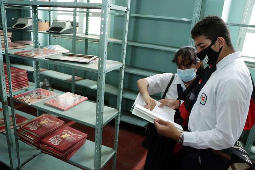 Los estudiantes del IN expresaron estar de acuerdo con la reestructuración de la biblioteca.