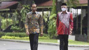 Informes recientes de Kompas, el reputado encuestador indonesio, indican que Widodo es enormemente popular en la nación del archipiélago.