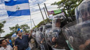 Oposición marcha bajo fuerte despliegue policial en Nicaragua